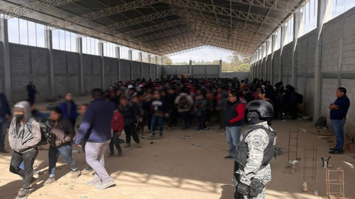Bodega en Tlaxcala donde hallaron a más de 700 migrantes pertenece a un exalcalde