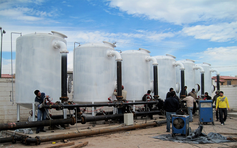 Revisan calidad del agua potable en colonias del sureste en Torreón ante brote de hepatitis