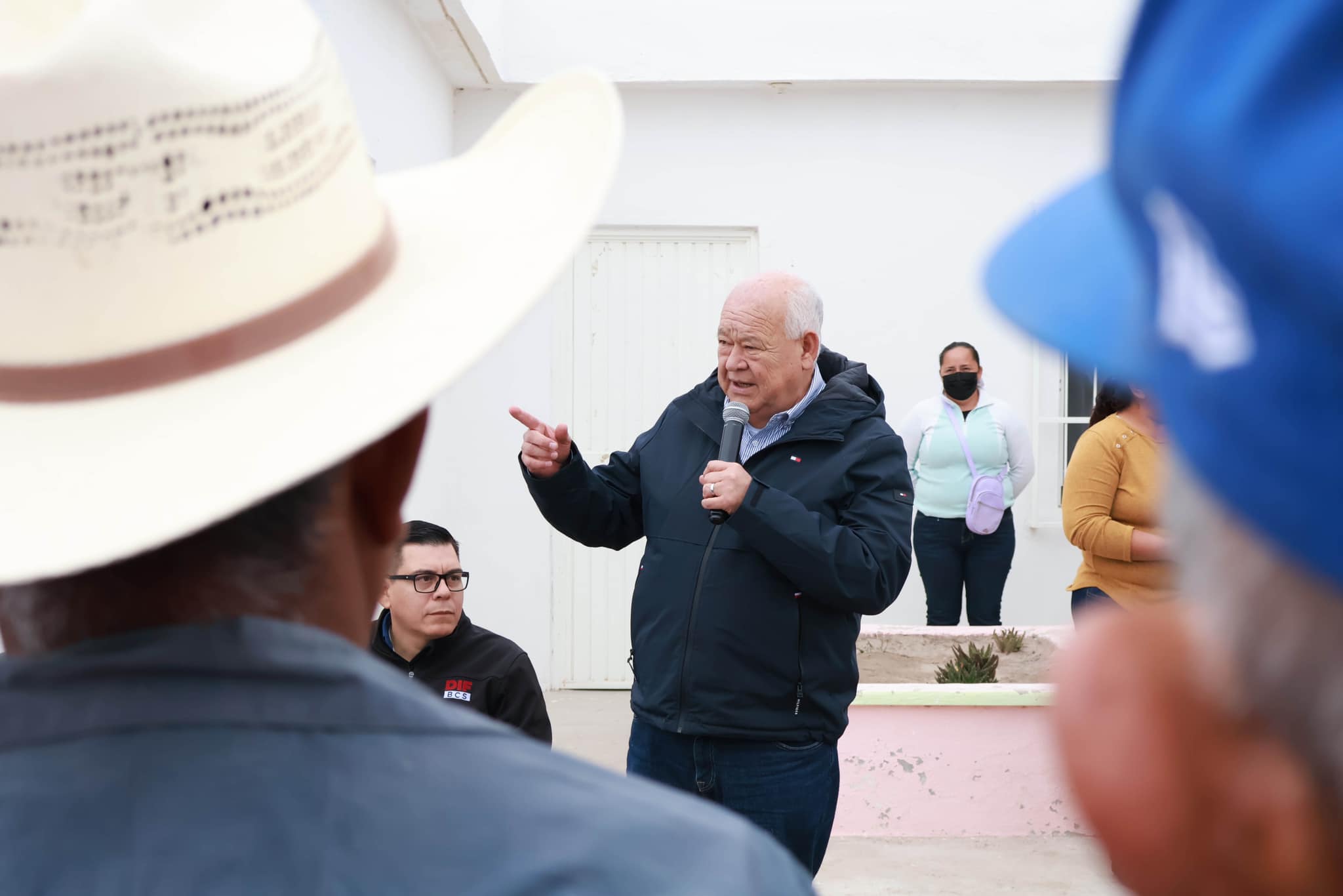 No hay cobro de piso en Baja California Sur: Víctor Manuel Castro Cosío