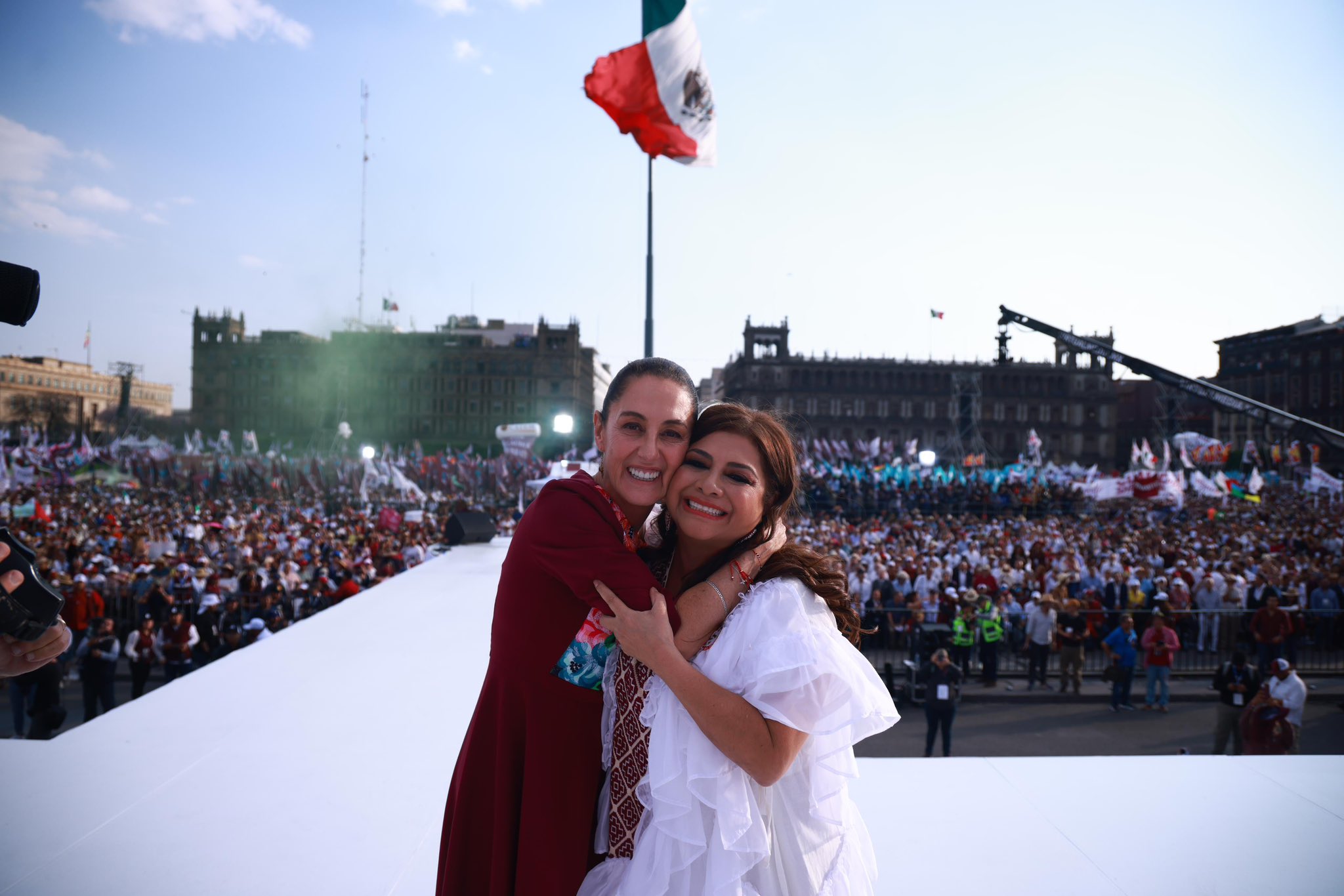 Mi obligación es llevar por el sendero de la paz, la seguridad y democracia a México: Claudia Sheinbaum